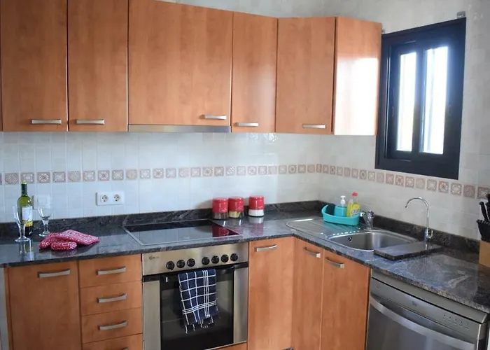 Imogen With New Heated Swimming Pool Villa *